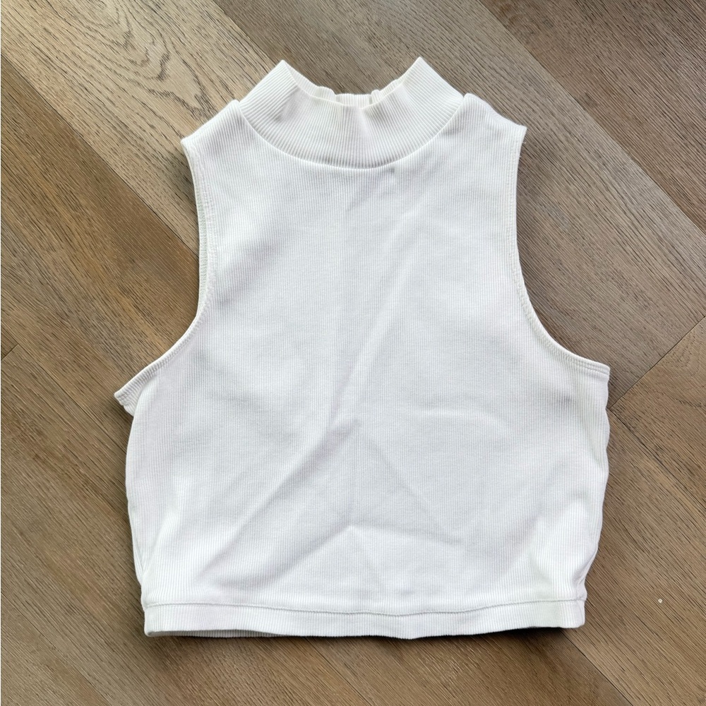 Everlane White Ribbed Mock Neck Crop Tank
